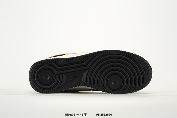 ナイキ靴素材ディテール